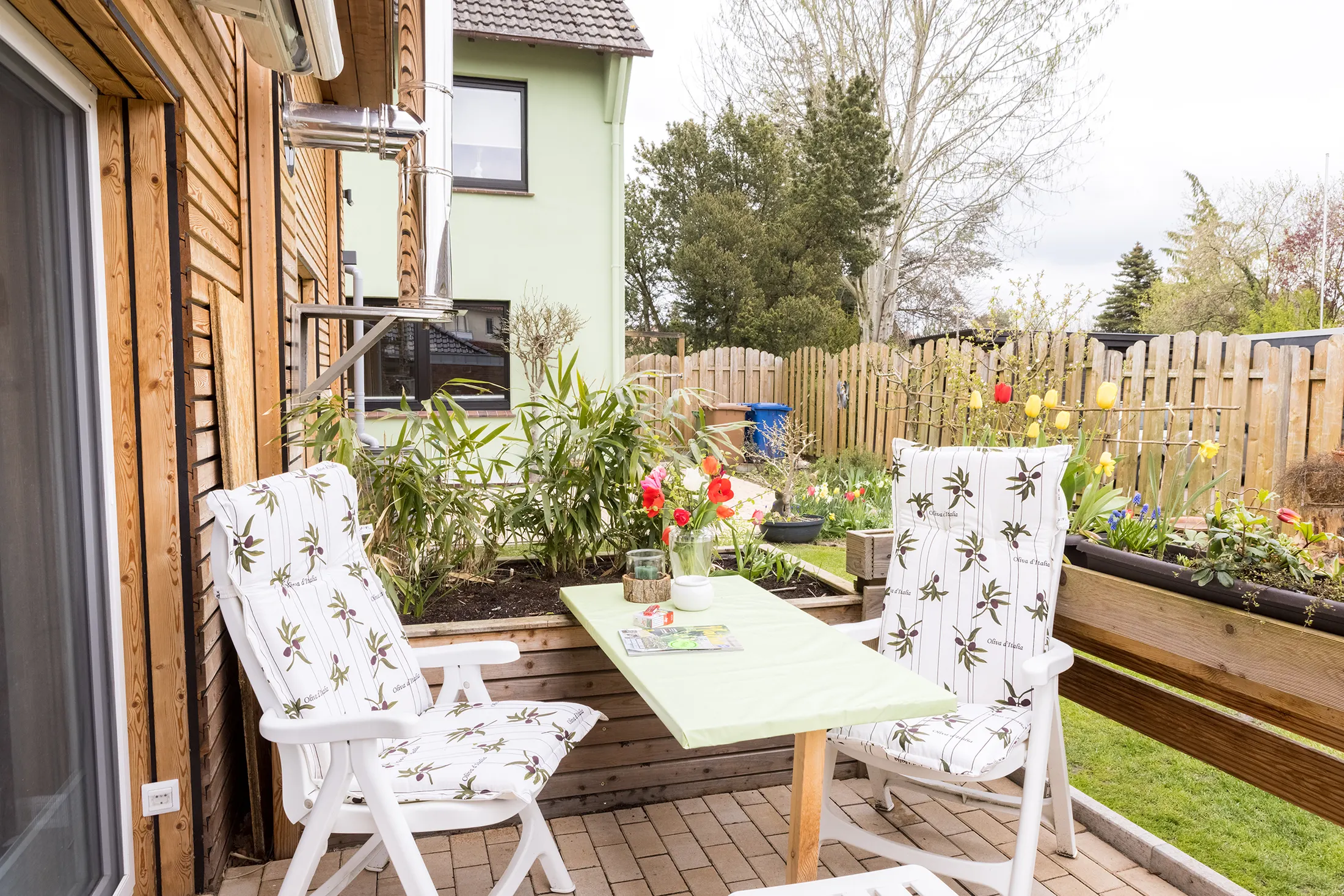 Terrasse der Ferienwohnung Casa Verde Rastede